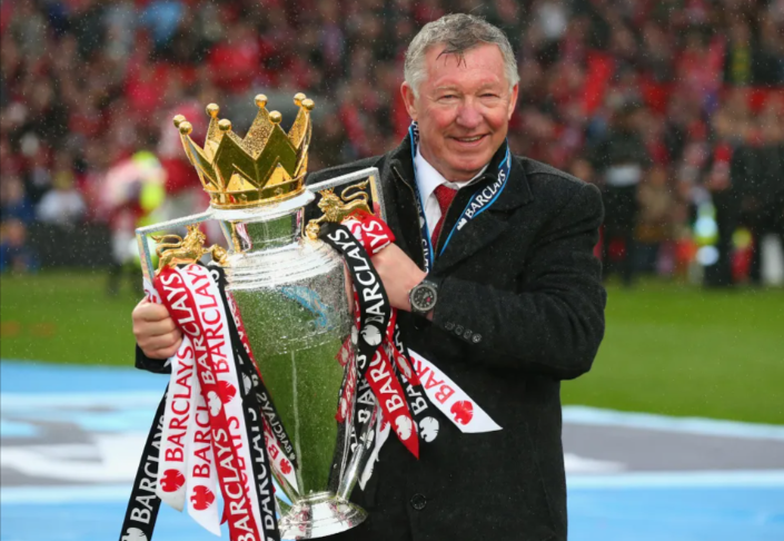 M.U lâm nguy, HLV Ten Hag có “thoát hiểm” như Sir Alex Ferguson 35 năm trước? - Ảnh 3.